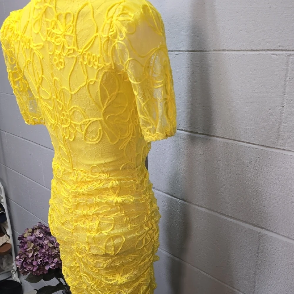 Zara Bright Yellow Ruched Lace Midi Dress - Picture 10 of 12